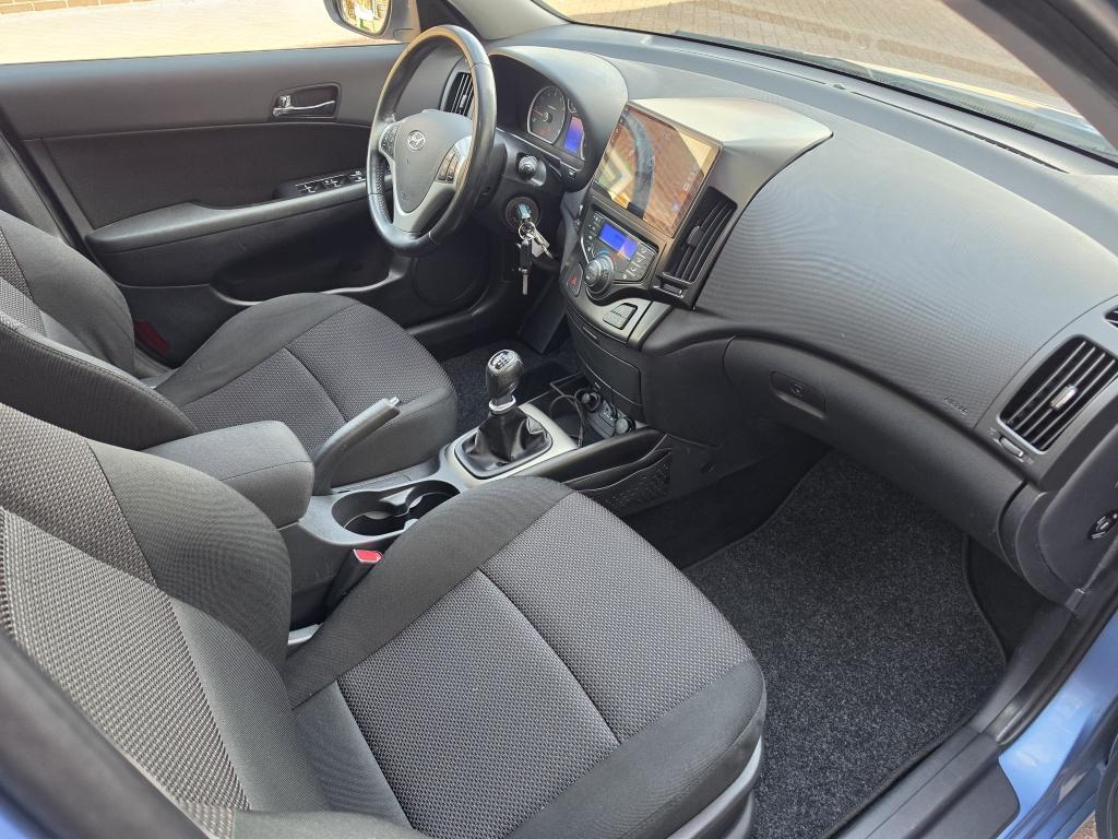 Hyundai i30 | NL Auto | Trekhaak | Airco | 1.6i i-Motion, Auto's, 127 pk, Euro 5, Stof, Gebruikt