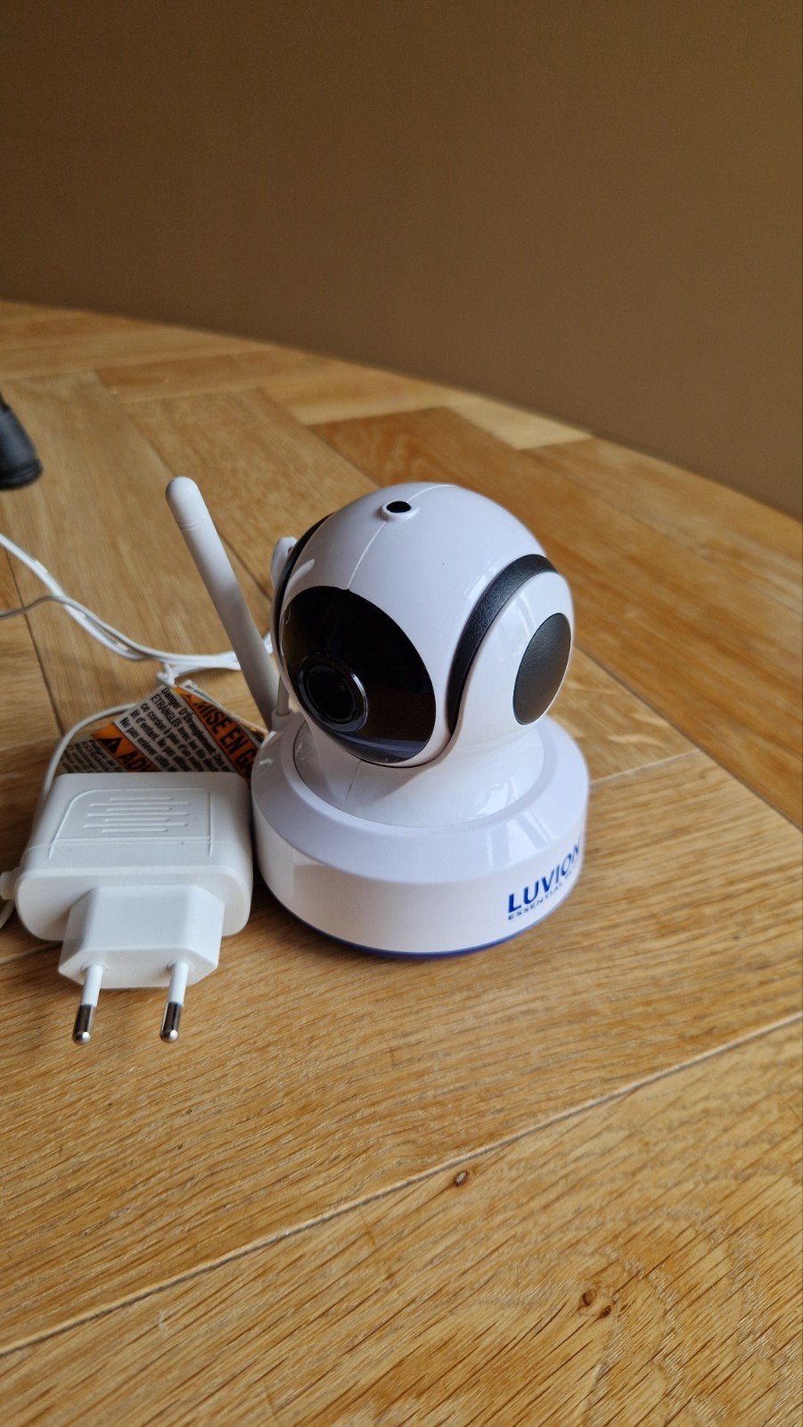 Luvion Essential plus camera, Ophalen of Verzenden