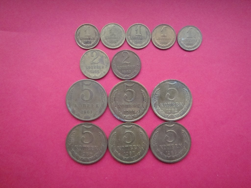 Rusland U.S.S.R. setje munten 1, 2 en 5 Kopek 1961/1988., Verzenden, Rusland, Setje