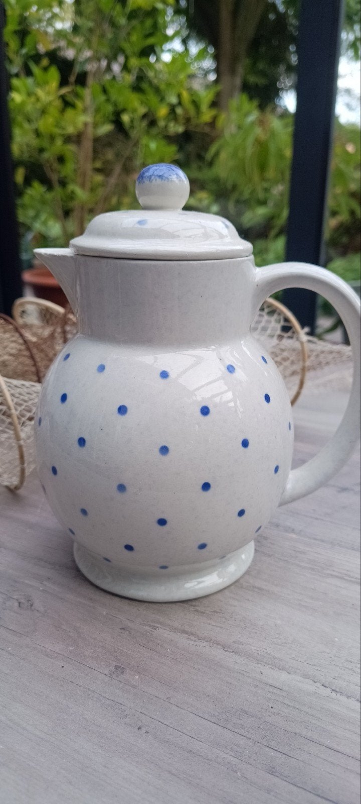 Vintage theepot met blauwe stippen - Made in Germany, Ophalen of Verzenden