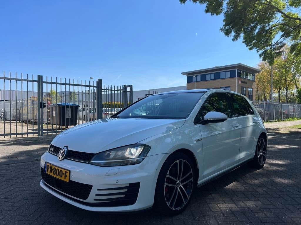 Volkswagen Golf 2.0 TDI GTD 135KW DSG 2016 | Full option, Euro 6, 4 cilinders, Wit, Bedrijf