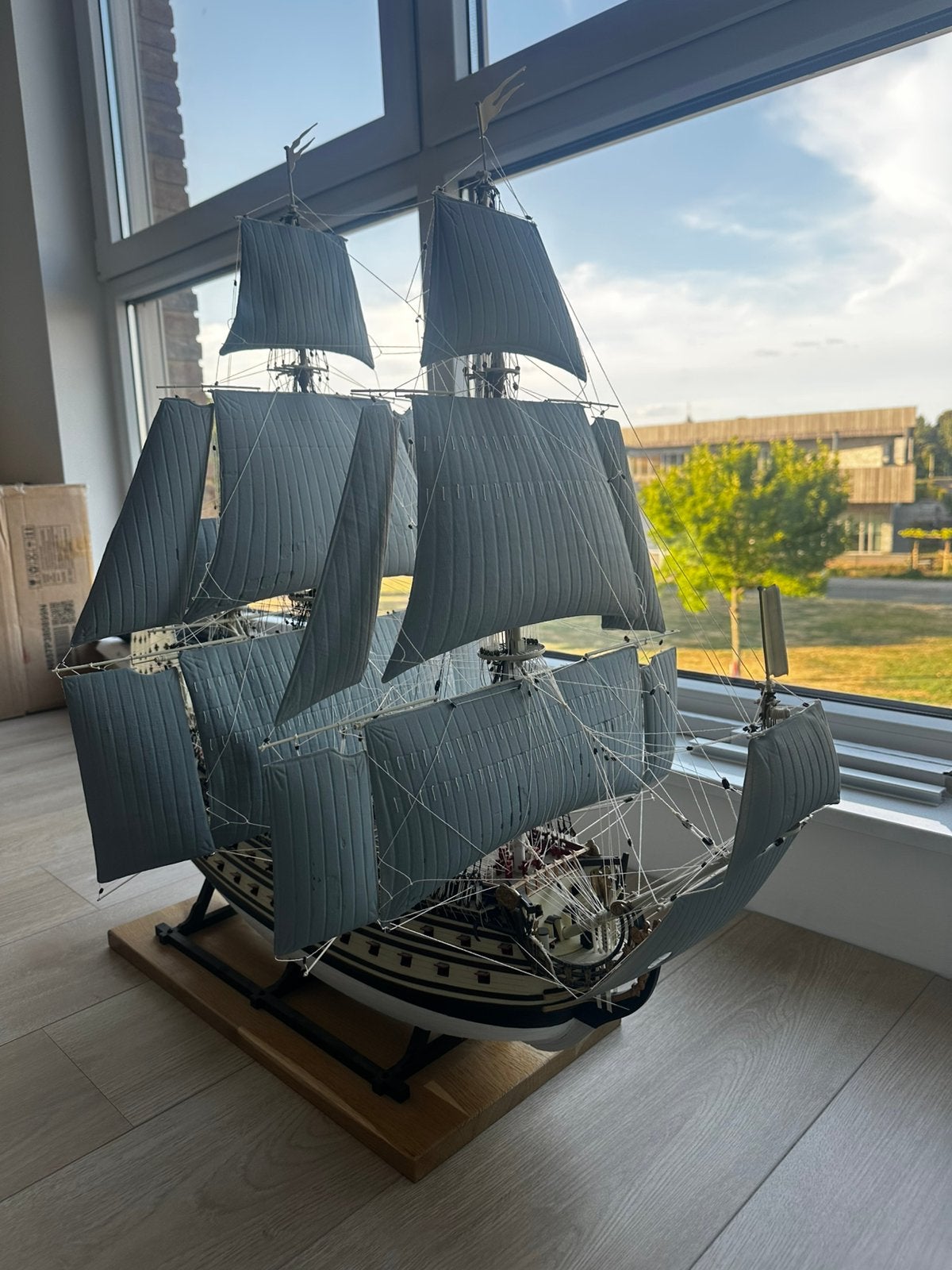 Le Soleil Royal schaal 1:77 – handgebouwd scheepsmodel, Ophalen, Groter dan 1:32