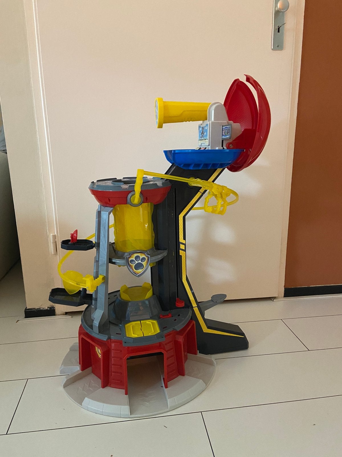Paw Patrol Look out tower / uitkijktoren, Kinderen en Baby's, Speelgoed | Actiefiguren, Ophalen, Zo goed als nieuw