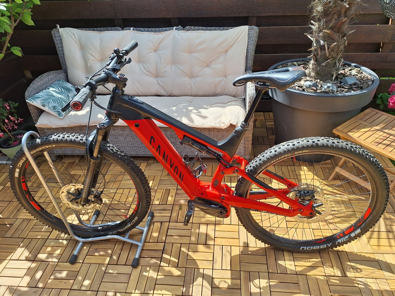 Canyon Neuron ON7 ebike slechts 404 km op de teller, Fietsen en Brommers, Fietsen | Mountainbikes en ATB, Fully, Ophalen, Zo goed als nieuw