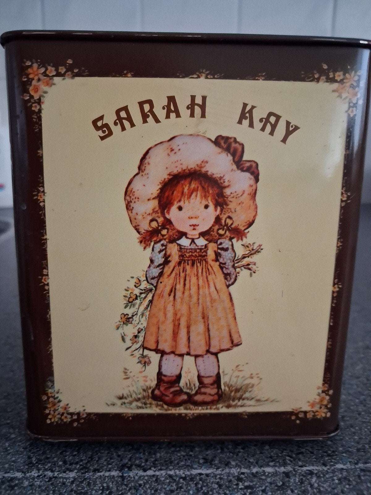 LEUKE EN UNIEKE SPAARPOT ! SARAH KAY money, Verzamelen, Ophalen of Verzenden, Zo goed als nieuw, Overige, Overige merken