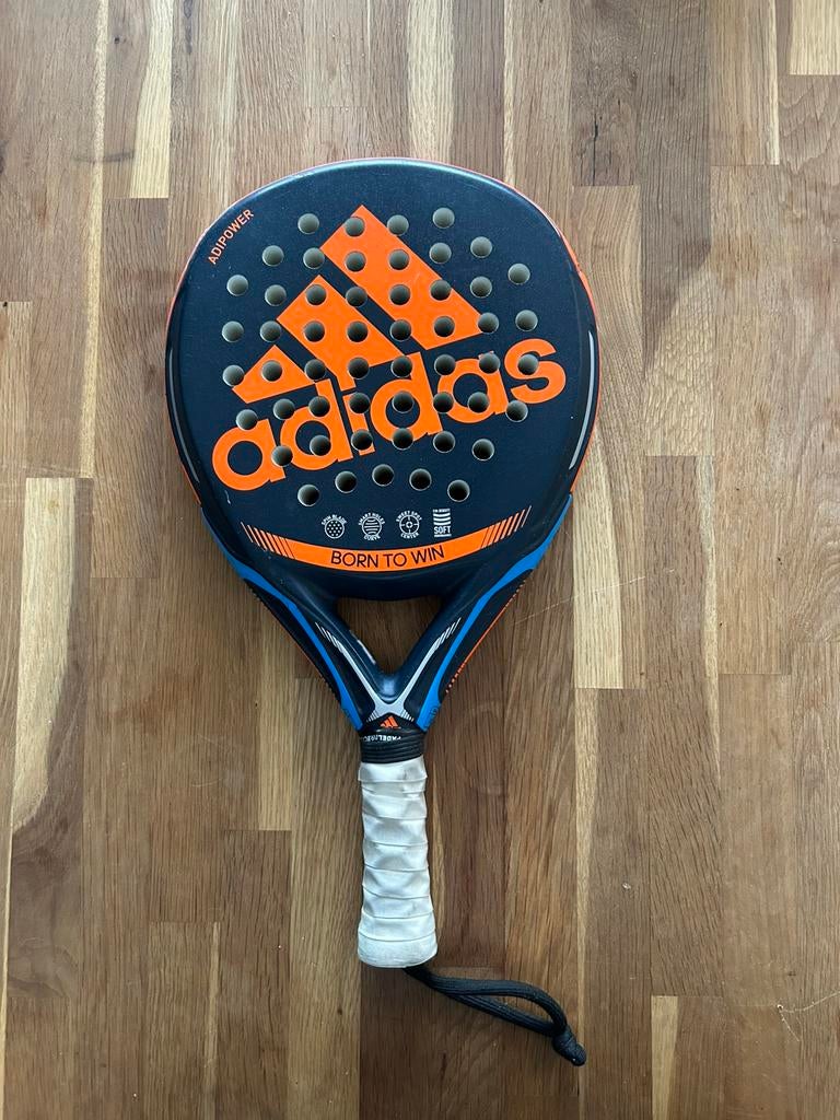 Padel racket, Ophalen, Gebruikt