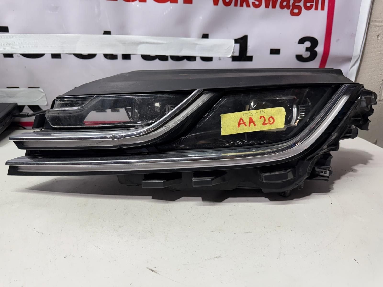 Volkswagen Arteon Koplamp, Gebruikt, -, -, Ophalen of Verzenden