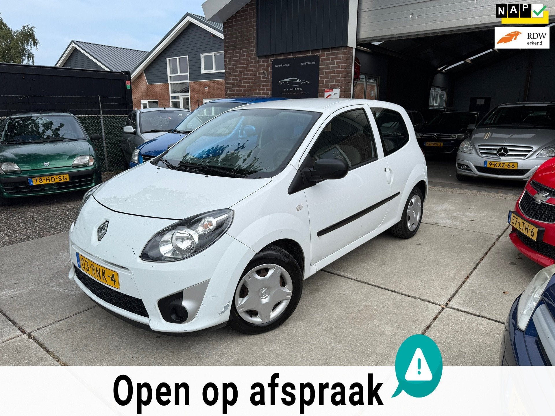 Renault Twingo 1.5 dCi Authentique |NIEUWE APK|NAP KM STAND|, Auto's, Voorwielaandrijving, Euro 5, Gebruikt, Elektrische ramen