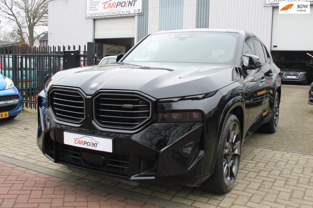 BMW XM PHEV 30 kWh 653PK B&W 23" 4.4 V8 Nieuwstaat!, Auto's, BMW, Gebruikt, 8 cilinders, 653 pk, 4395 cc