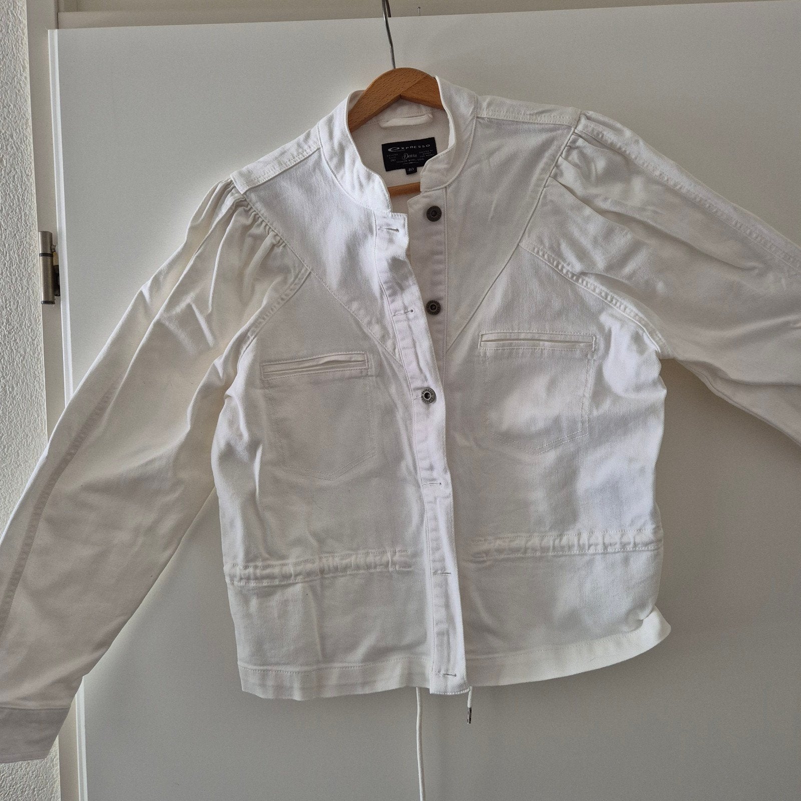 Expresso * jeans jasje. Maat 40, wit, Ophalen of Verzenden, Zo goed als nieuw, Maat 38/40 (M), Wit
