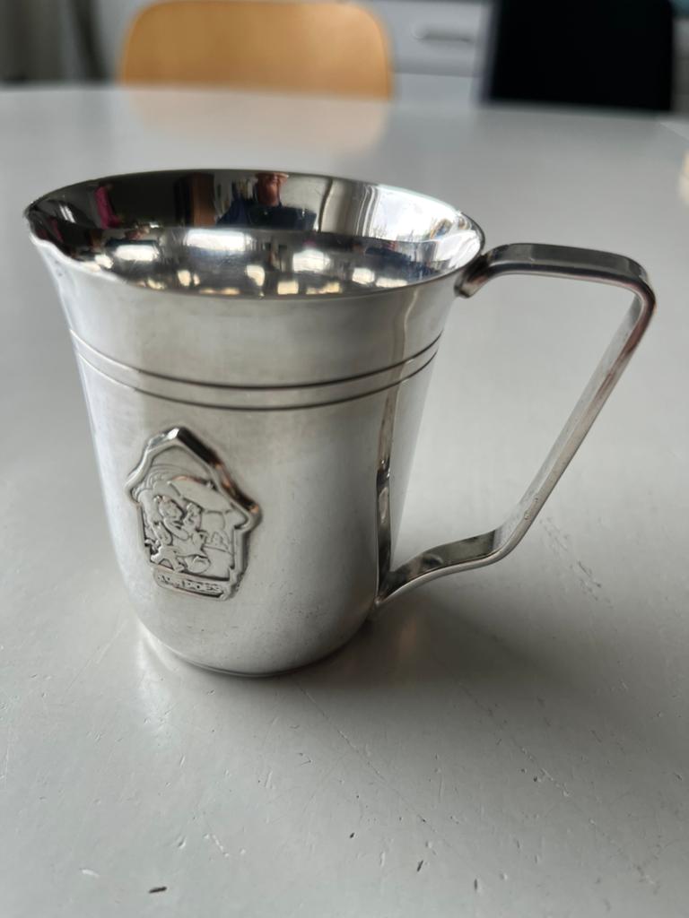 Verzilverde drinkbeker Tom Poes, Ophalen of Verzenden, Zilver
