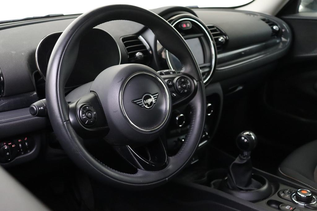 MINI Clubman One Salt / LED / Cruise Control / Navigatie / M, 12 maanden, Stof, Gebruikt, Handgeschakeld