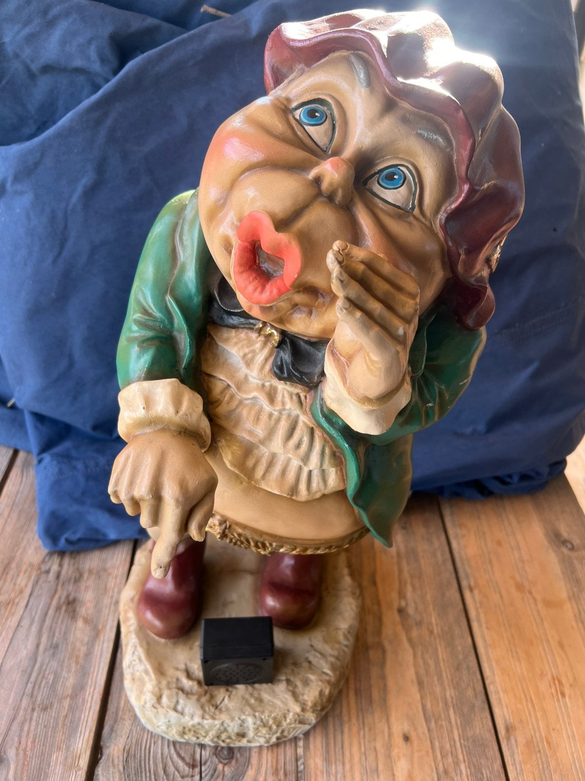 Grote Laaf LASTPOST (Efteling) zegt “Voeten vegen” 56 cm, Ophalen, Zo goed als nieuw, Beeldje of Poppetje