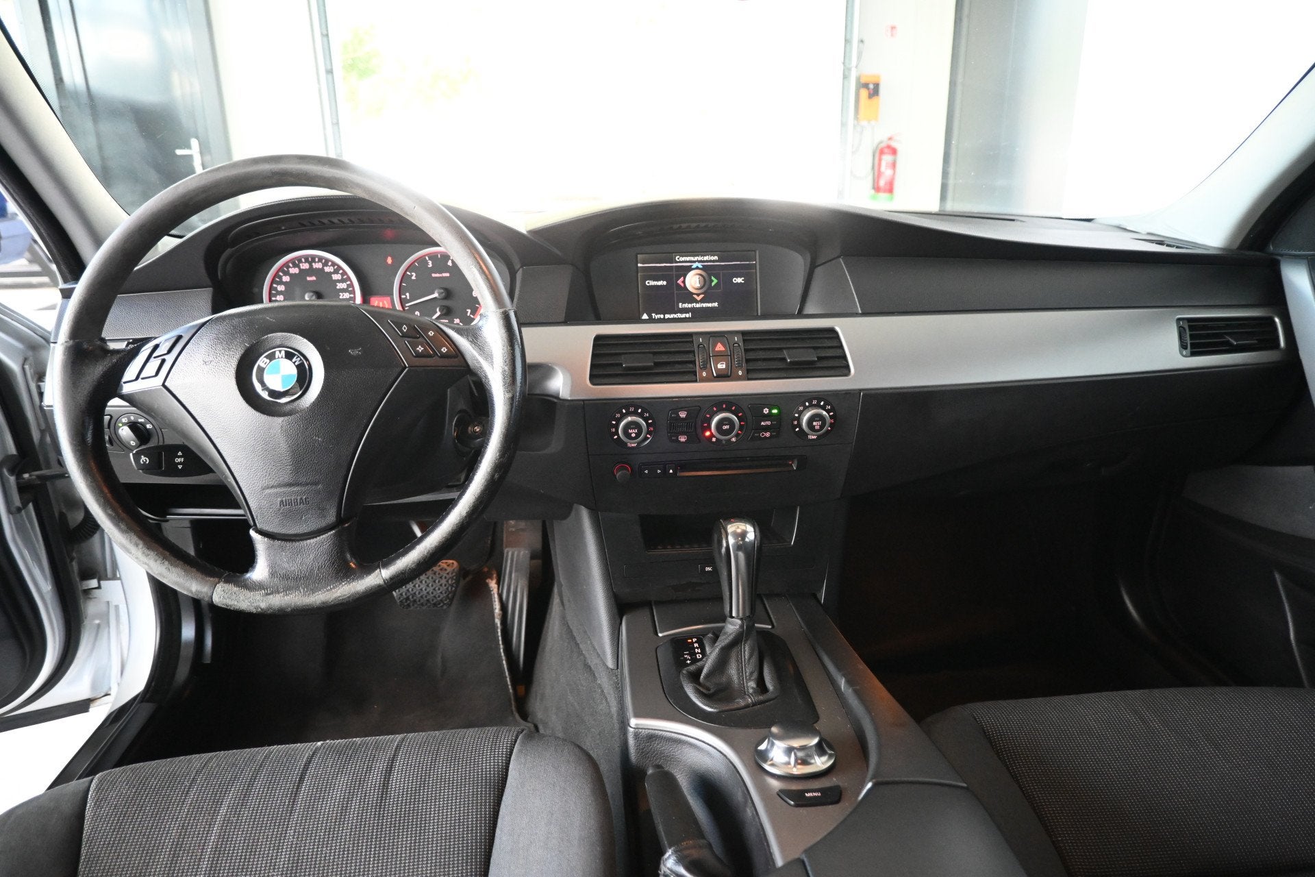 BMW 5 Serie 530i Automaat Executive Clima Cruise control PDC, Auto's, Gebruikt, Bedrijf, Sedan, Euro 4