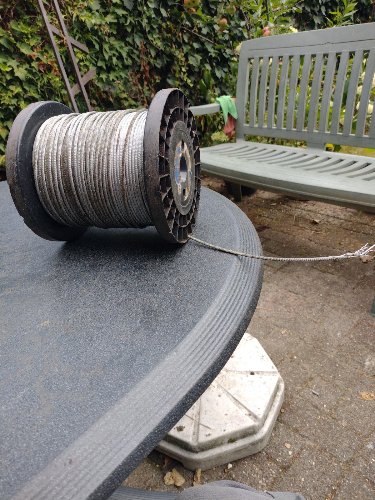 Staalkabel op haspel, Ophalen of Verzenden, Zo goed als nieuw, Overige merken, Kabel of Snoer