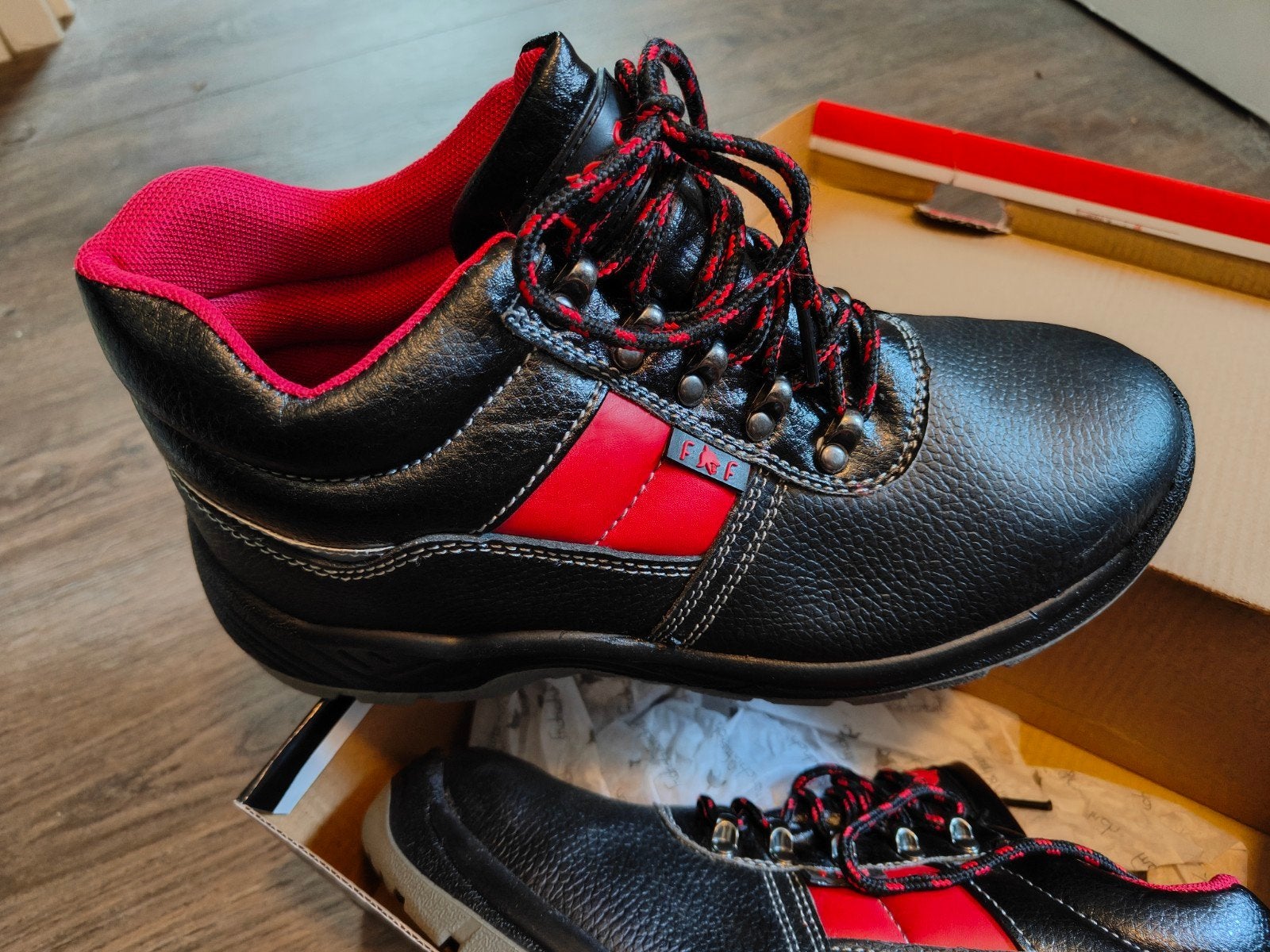 Nieuwe S3 Veiligheidsschoenen Maat 41 Fridrich & Fridrich, Ophalen, Nieuw