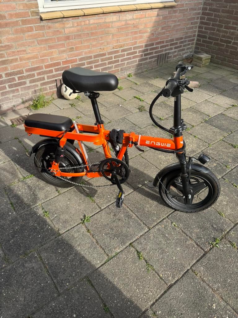 ENGWE T14 Electric Bike – Battery + Charger Included, Fietsen en Brommers, Fietsen | Vouwfietsen, Ophalen of Verzenden, Zo goed als nieuw
