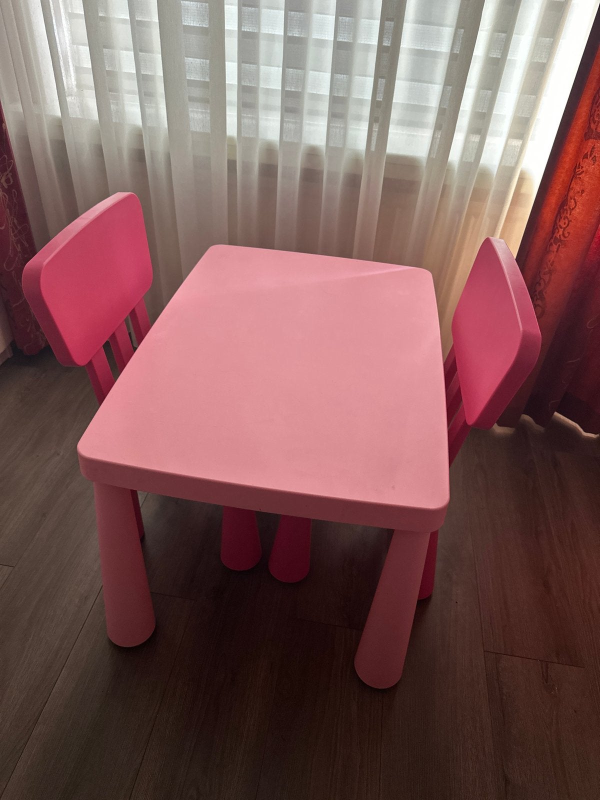 Leuk roze kinder tafel en stoelen setje (mammut ikea), Ophalen of Verzenden, Zo goed als nieuw, Tafel(s) en Stoel(en)