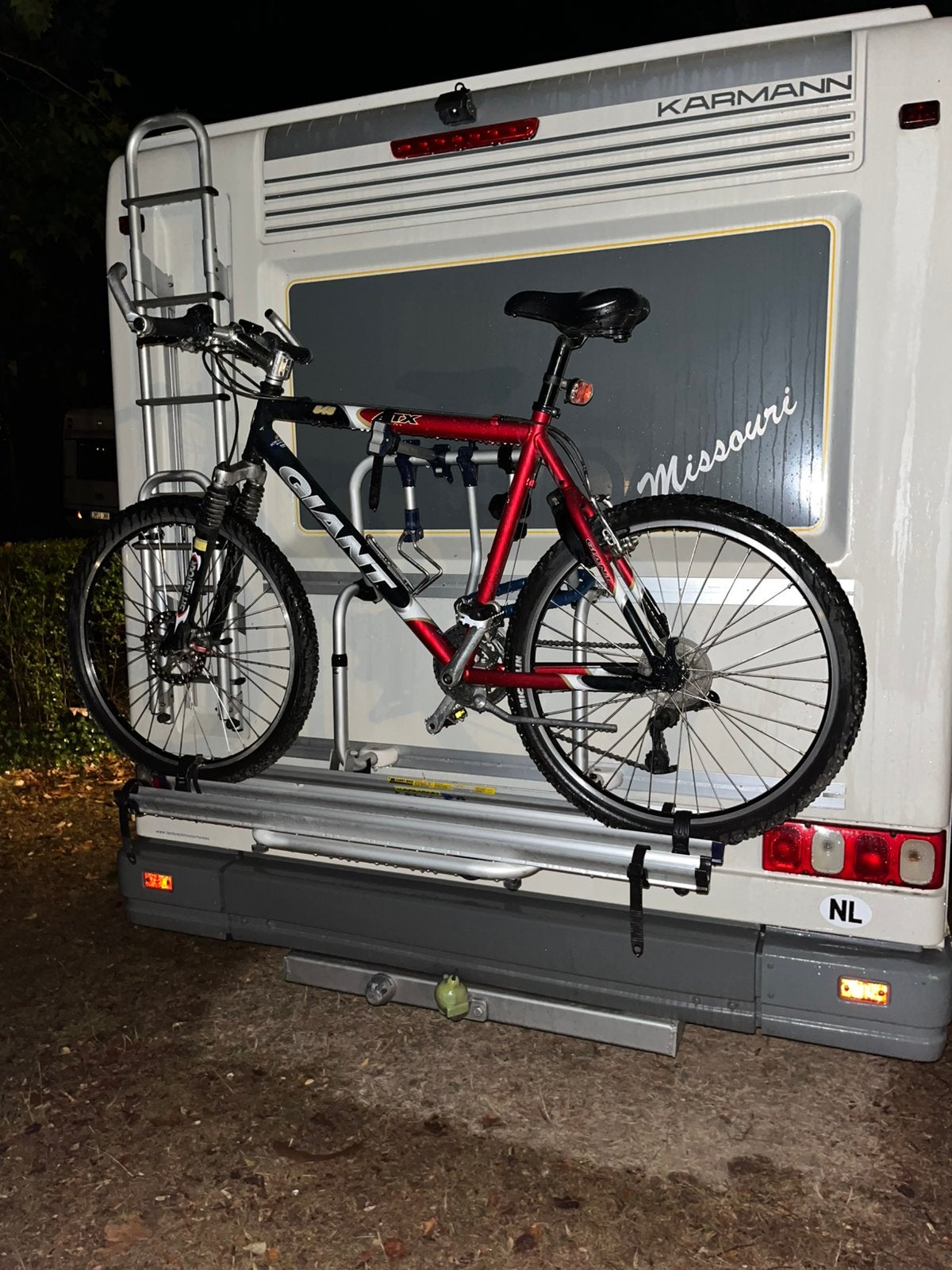 Giant ATX mountainbike rood/zwart, Ophalen, Gebruikt