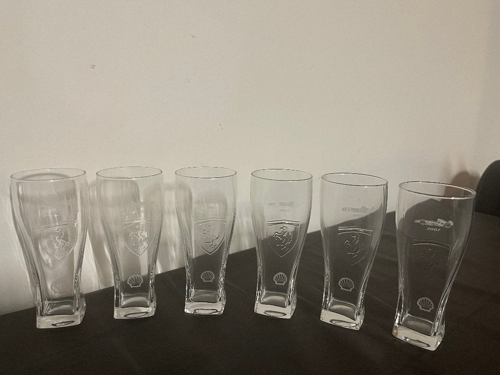 Glazen Ferrari, Glas of Glazen, Ophalen of Verzenden, Overige stijlen, Glas