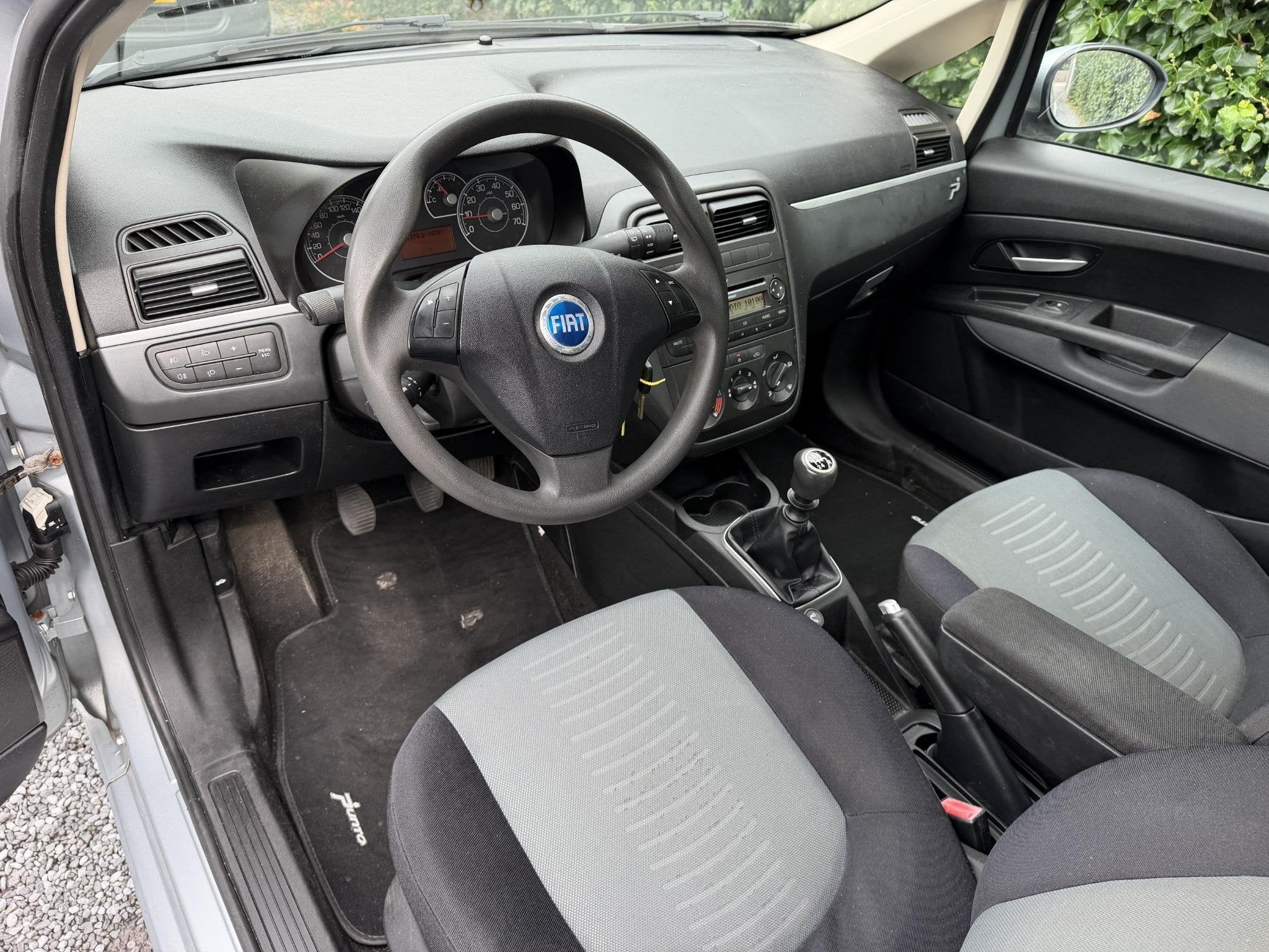 Foto 9 van Fiat Grande Punto 1.4 Dynamic | Airco | Cruise Control | LMV
