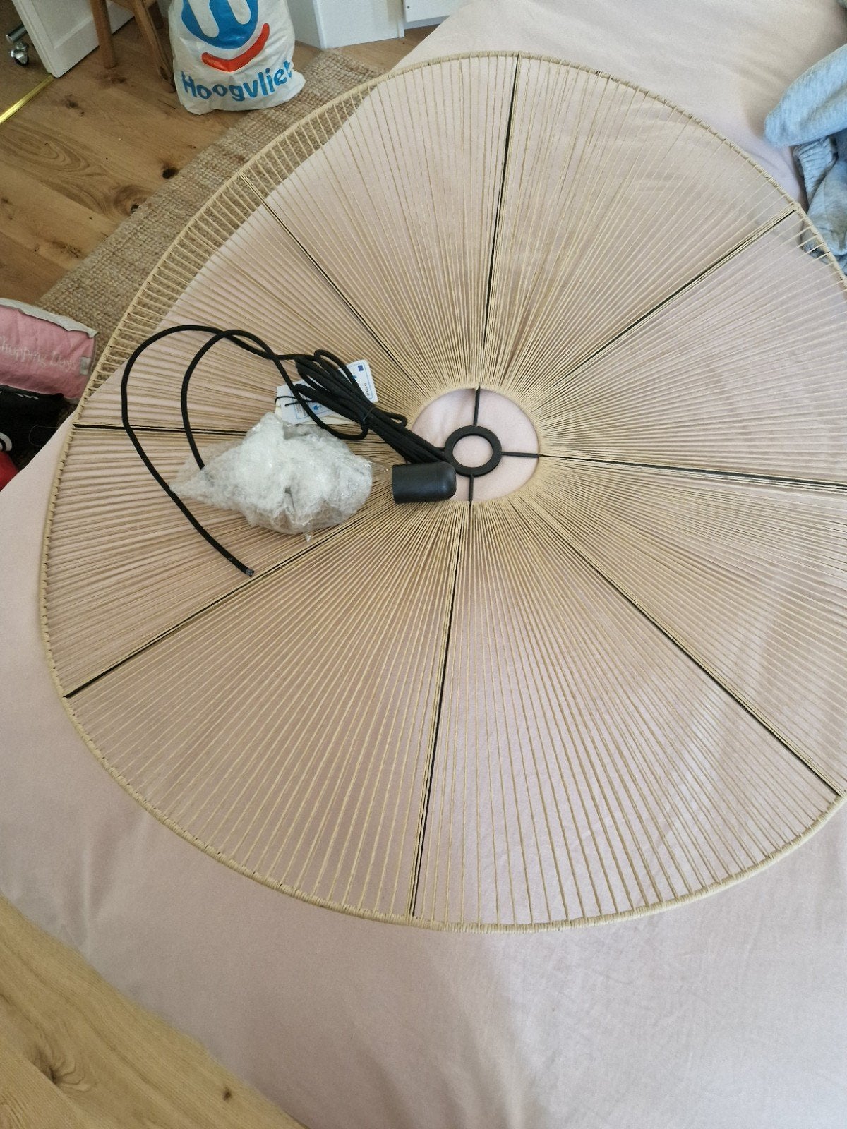 Kwantum kap van hanglamp 90 cm met Sissy Boy lamppendel, Huis en Inrichting, Lampen | Hanglampen, Ophalen, Gebruikt, Overige materialen