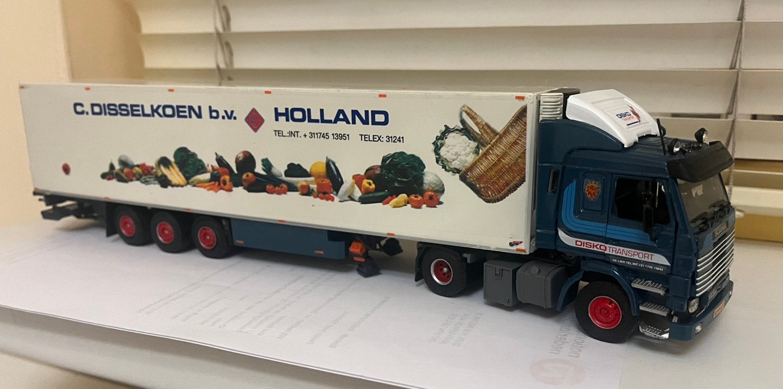 Tekno Disko Tranport De Lier Westland, Hobby en Vrije tijd, Modelauto's | 1:50, Ophalen of Verzenden, Zo goed als nieuw, Bus of Vrachtwagen