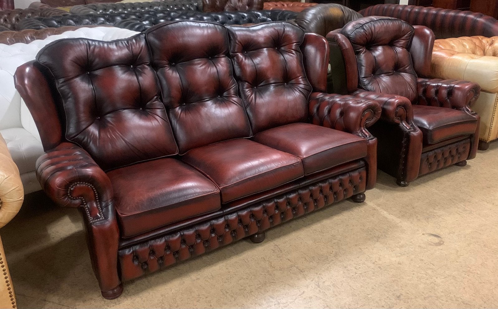 Prachtig Chesterfield Bankstel 3+1 Zits Oxblood Red., Gebruikt, Driepersoons, Ophalen of Verzenden, Rechte bank