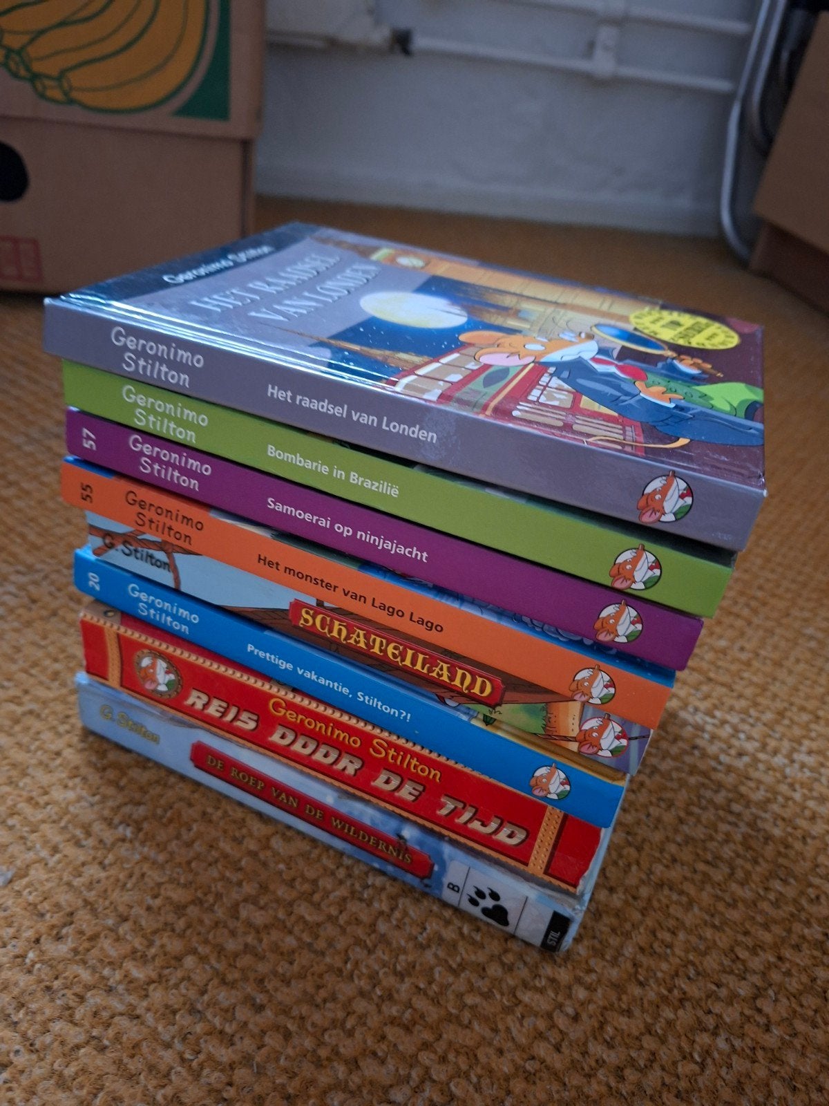 8 Geronimo Stilton Boeken - Avontuurlijke Verhalen, Boeken, Ophalen of Verzenden, Gelezen, Geronimo Stilton, Fictie algemeen