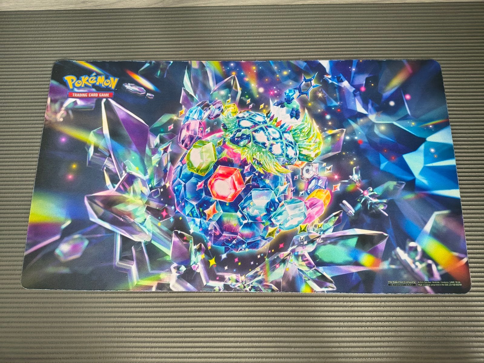 Pokémon TCG Muismat / Playmat - Kristal Design, Hobby en Vrije tijd, Verzamelkaartspellen | Pokémon, Ophalen of Verzenden, Nieuw