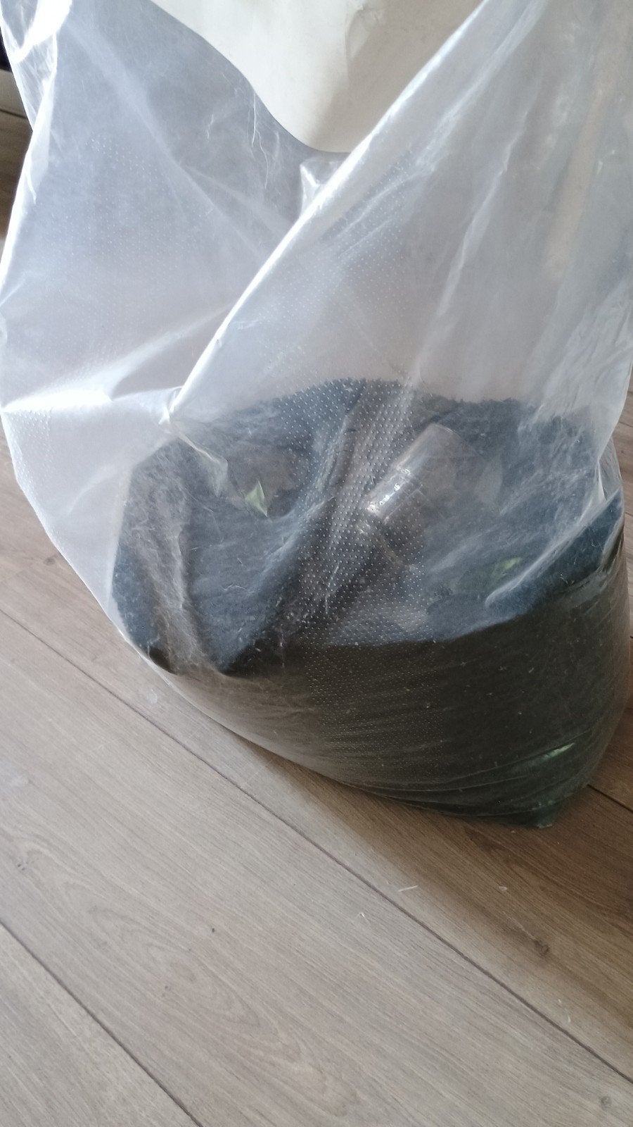 Ongebruikte rubber granulaat 1330 kg, Ophalen