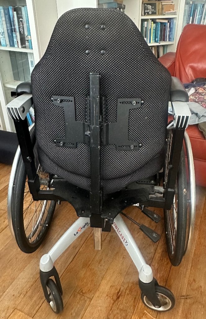 Tripple wheels rolstoel, Ophalen of Verzenden, Zo goed als nieuw, Handbewogen rolstoel