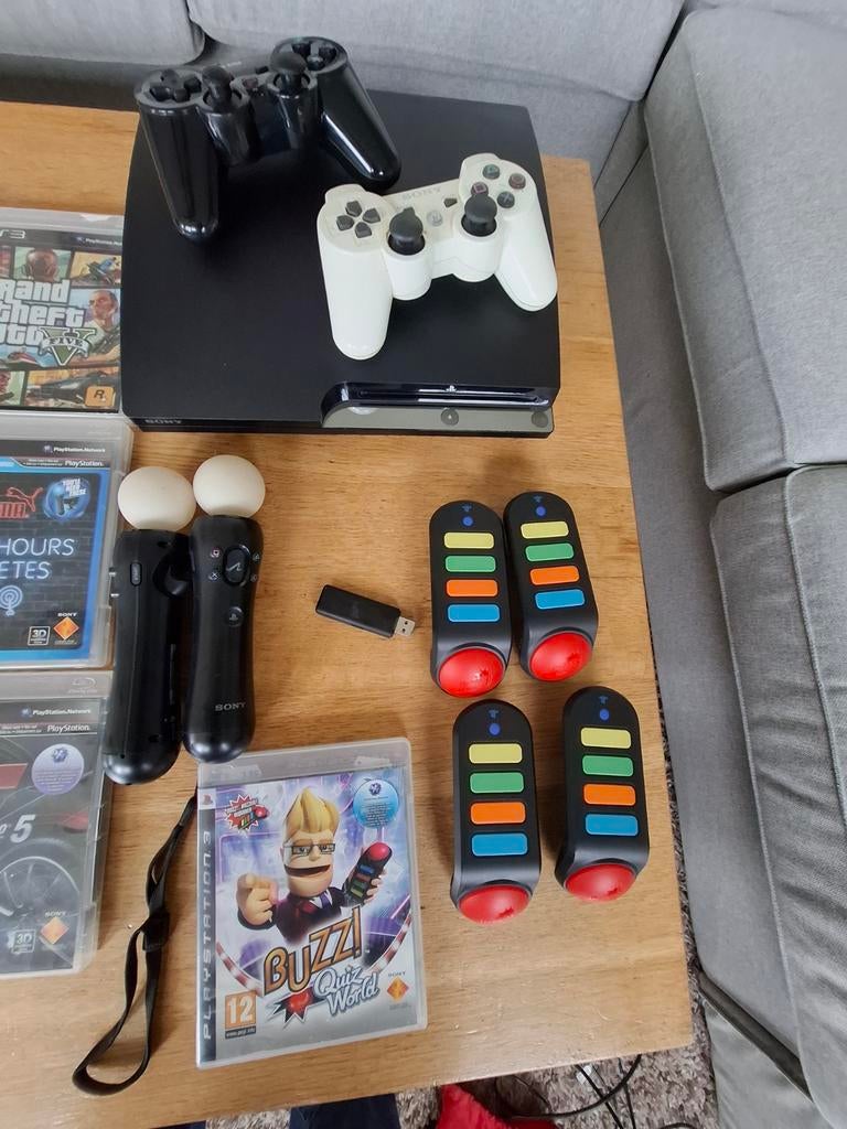 PS3 Console, 2 controllers, Move controllers en 19 games, Spelcomputers en Games, Games | Sony PlayStation 3, Ophalen, Gebruikt