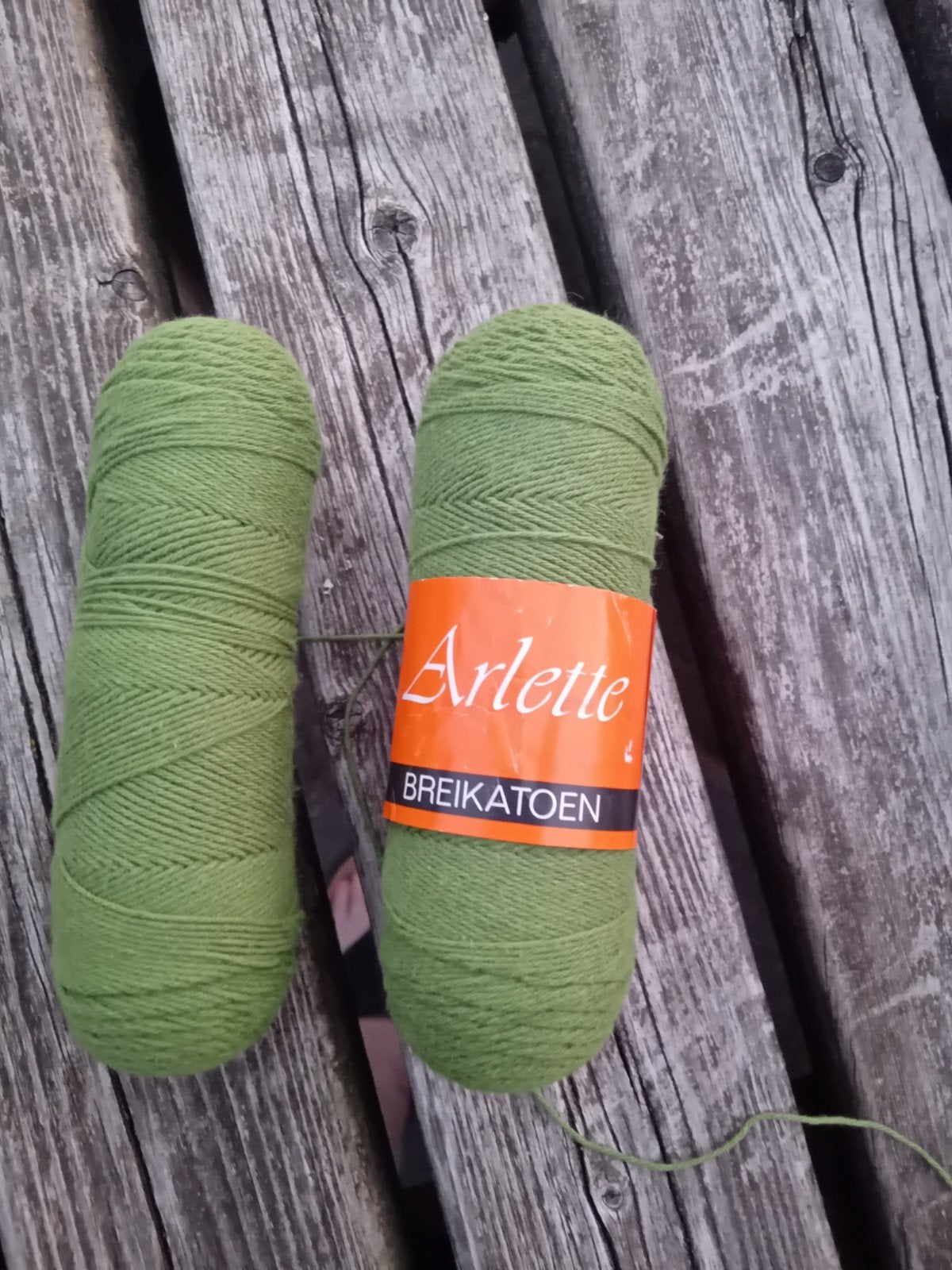 2 bollen Arlette brei/haak katoen ., Ophalen
