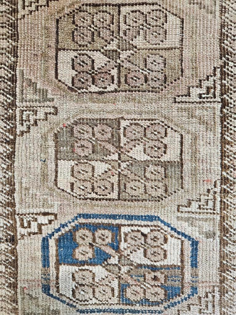 Handmade antique Persian wool Bouchara carpet mini 38x48cm, Huis en Inrichting, Stoffering | Tapijten en Kleden, Minder dan 50 cm