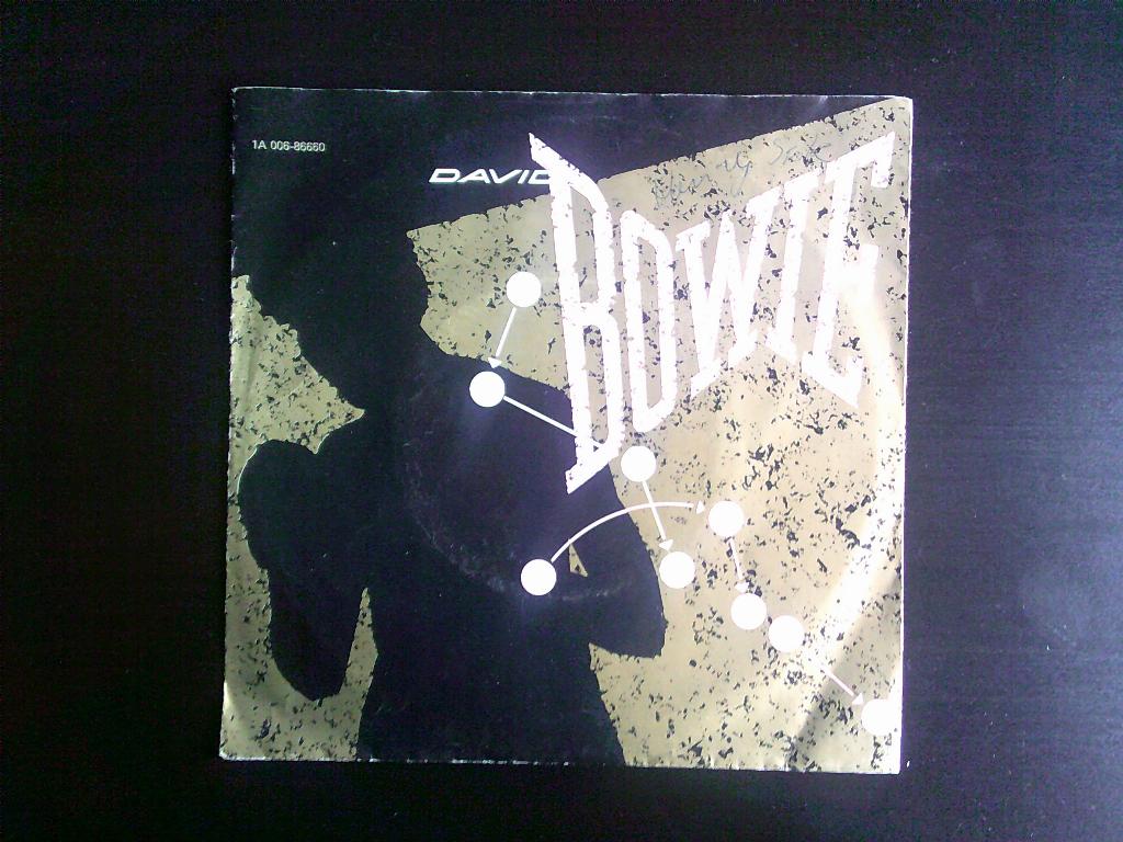 david bowie - let's dance / cat people, 7 inch, 1980 - 1989, Ophalen of Verzenden, Zo goed als nieuw