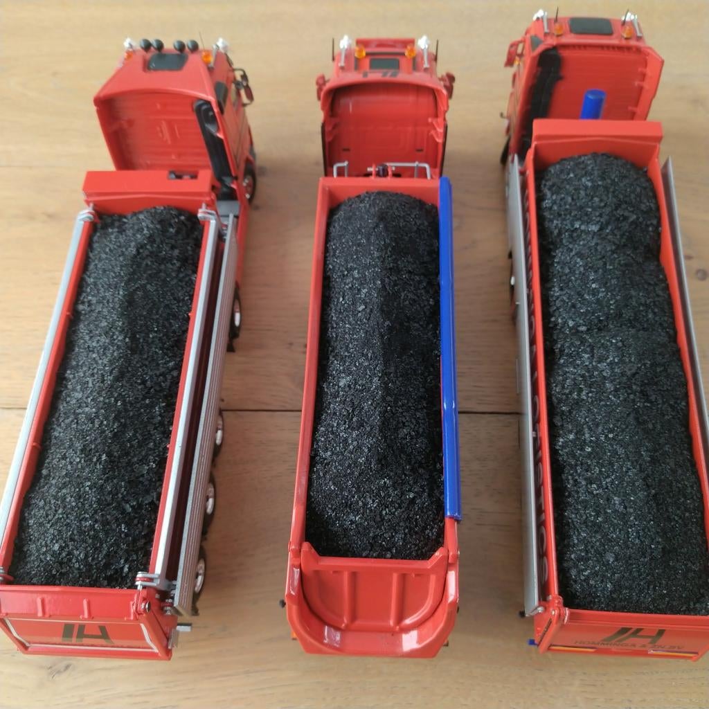 Lading "freesasfalt" voor Tekno of WSI kipperopleggers, Ophalen of Verzenden, Bus of Vrachtwagen, Tekno