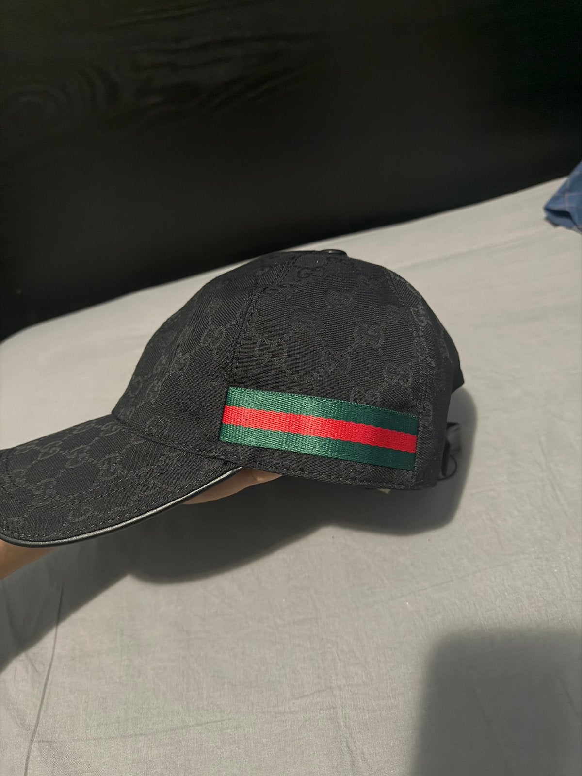 Gucci pet zwart, Ophalen of Verzenden, Nieuw, 57 cm (M, 7⅛ inch) of minder, Pet