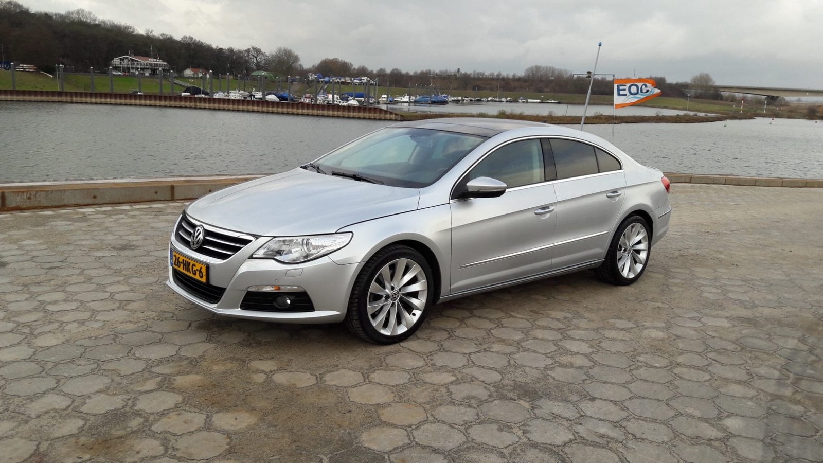Volkswagen Passat 1.8 TSI 118KW CC 2009 Grijs, Auto's, 4 cilinders, Origineel Nederlands, 75 €/maand, Handgeschakeld