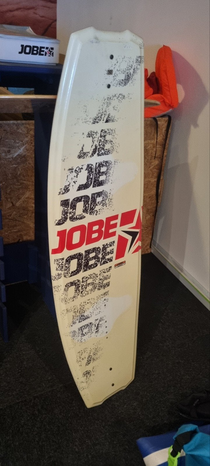 Jobe Wakeboard Rood 138cm - Nieuw Overjarig Model, Watersport en Boten, Wakeboarden, Ophalen, Nieuw, Board