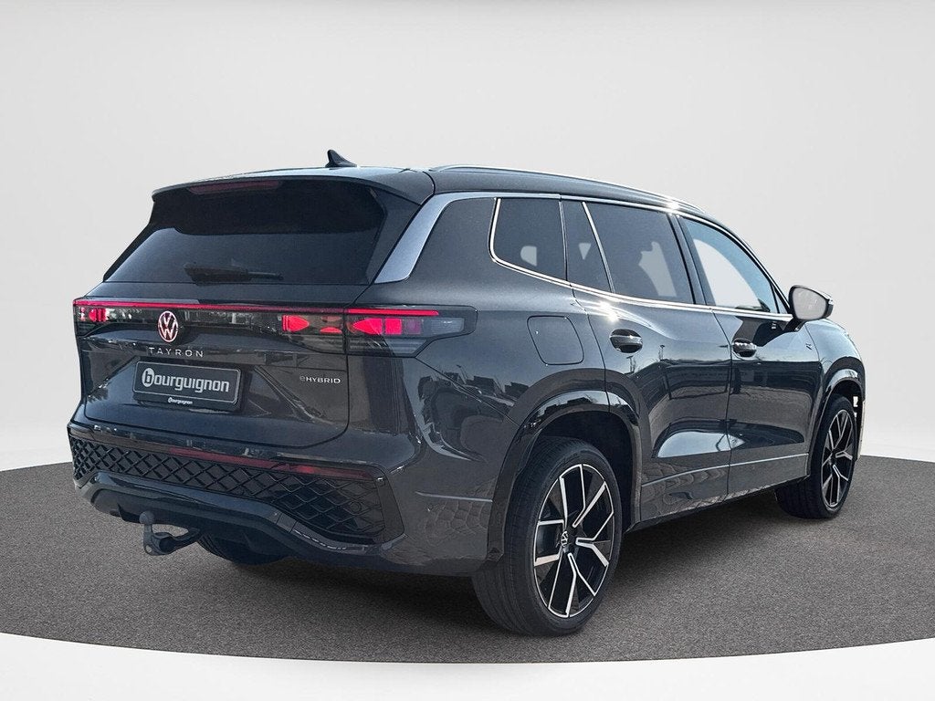 Volkswagen Tayron 1.5 eHybrid R-Line | Panorama dak | Trekha, Auto's, Volkswagen, Stof, 4 cilinders, 2000 kg, 26 kWh