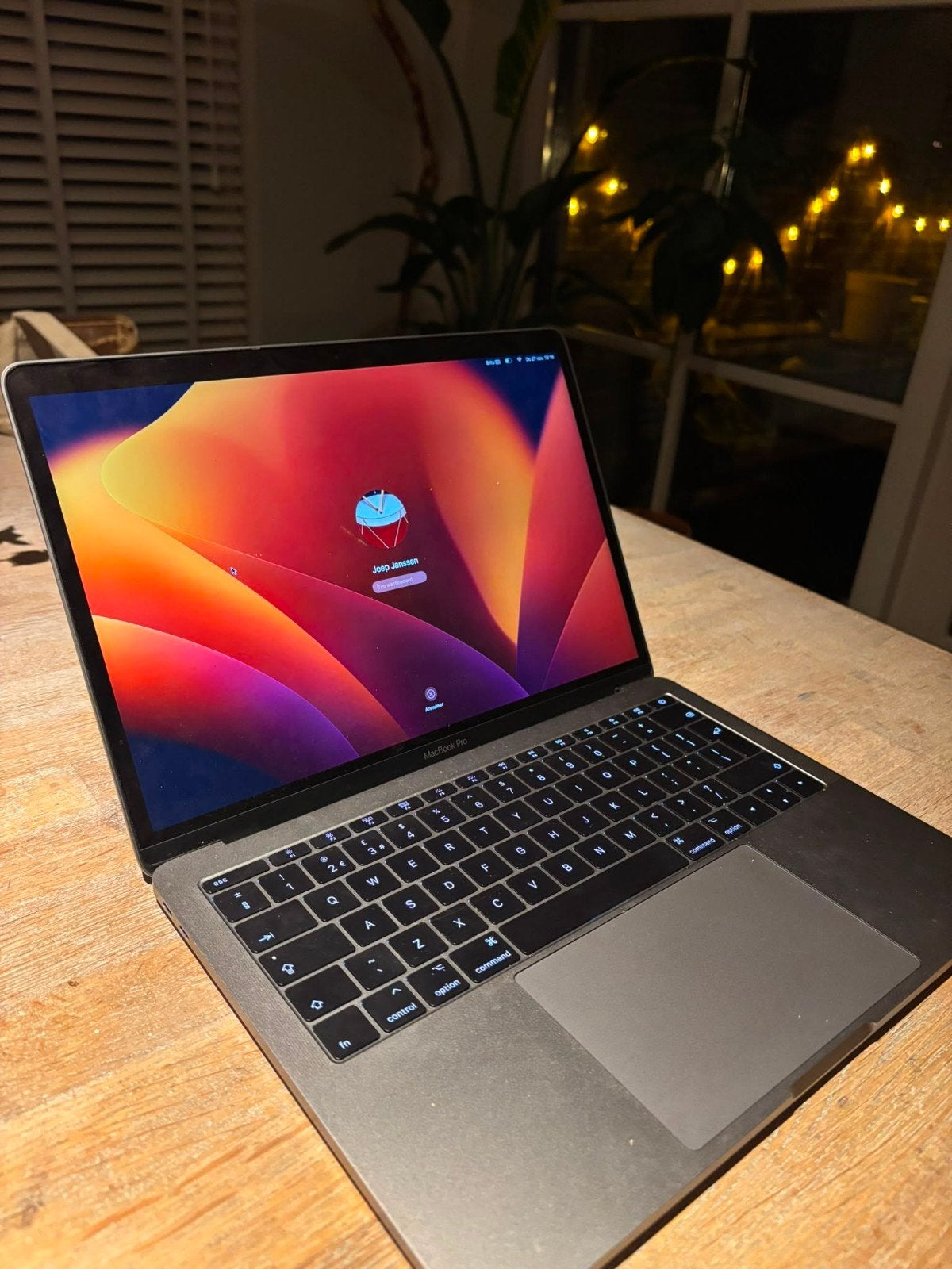 MacBook Pro 2017, 2 tot 3 Ghz, 13 inch, Zo goed als nieuw, Ophalen