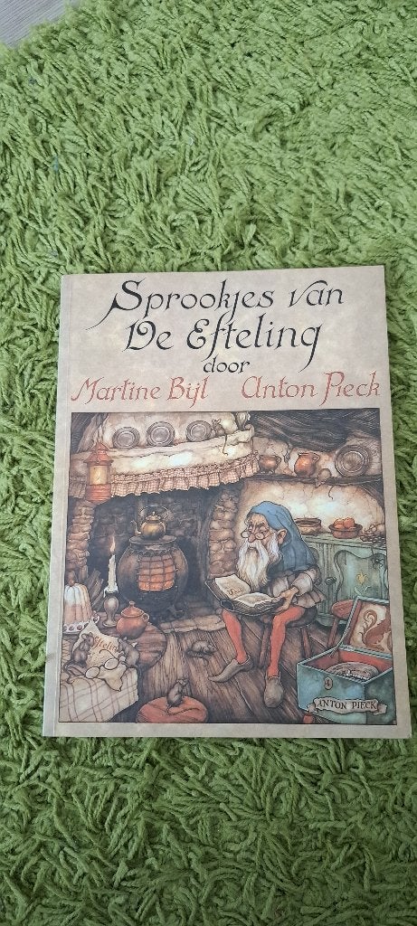 Sprookjes van de Efteling, Martine Bijl en Anton Pieck, Ophalen of Verzenden, Gelezen