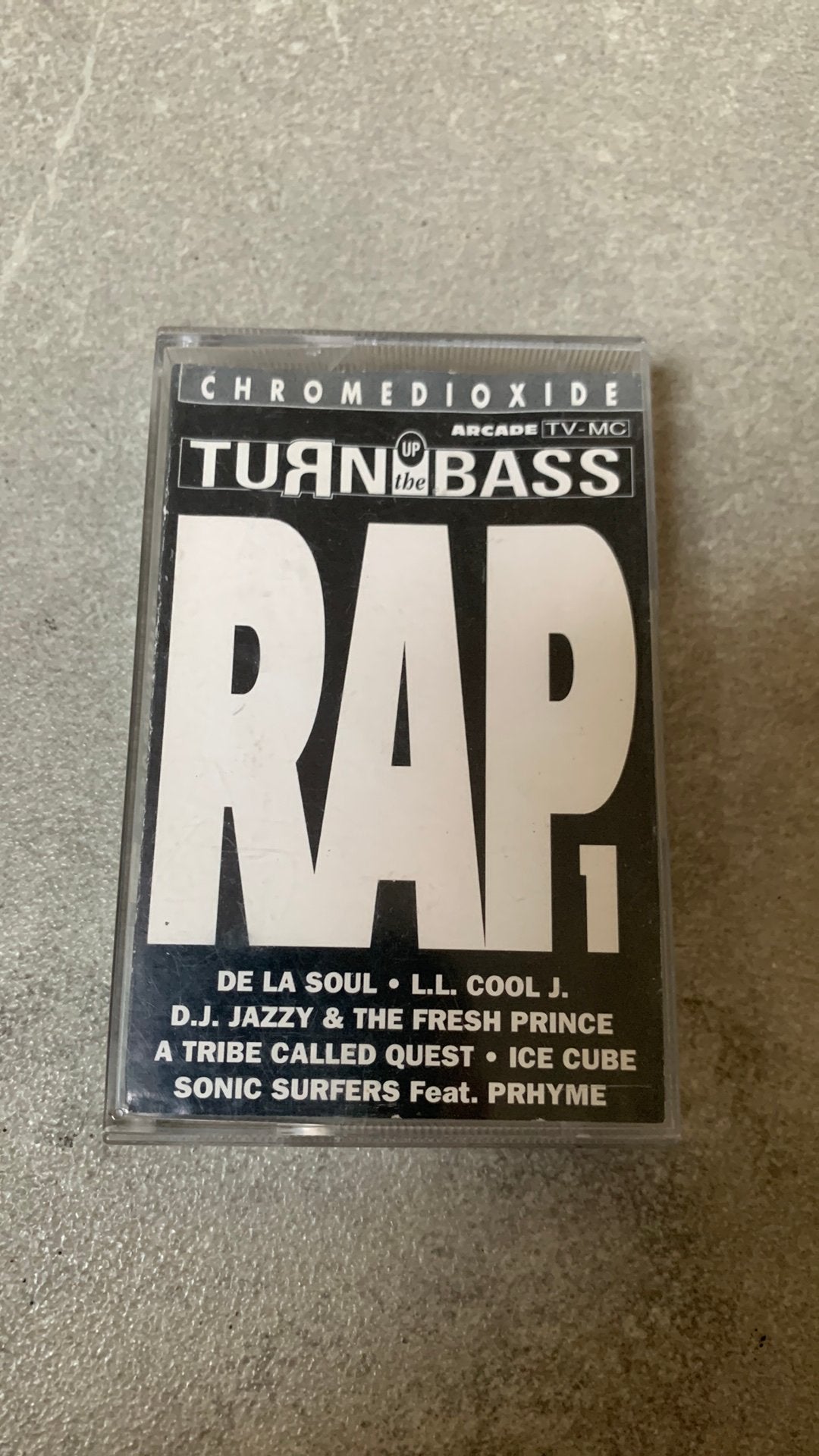Doverse artiesten Turn up the bass rap 1, Cd's en Dvd's, Cassettebandjes, Ophalen of Verzenden, Zo goed als nieuw, Dance, 1 bandje