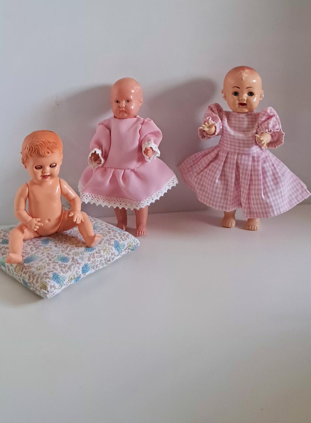 Oude popjes, Ophalen of Verzenden, Gebruikt, Poppenhuis
