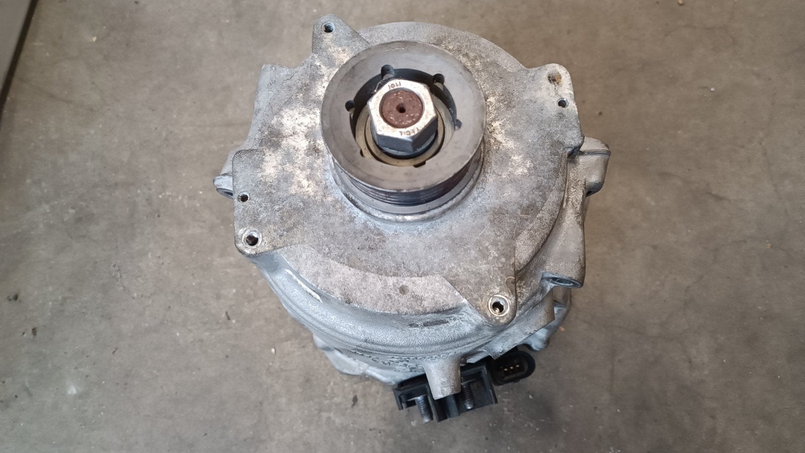 Dynamo 48 volt audi, Ophalen, Gebruikt, Audi