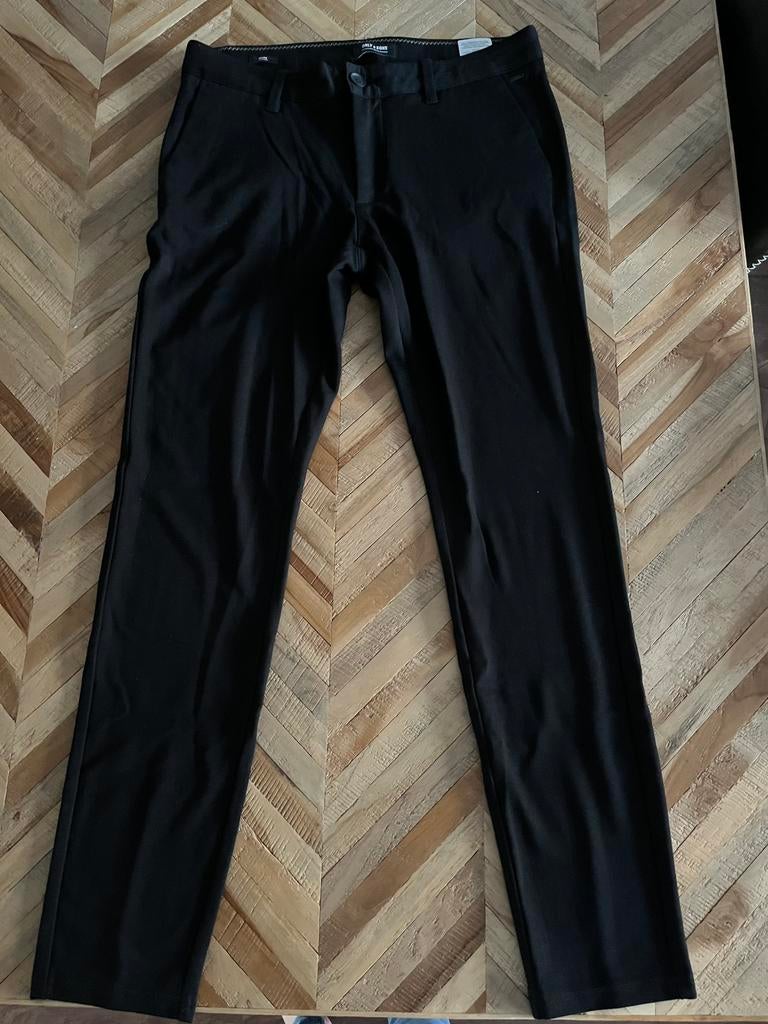 Zwarte pantalon W32/L34 Only & Sons in nieuwstaat, Kleding | Heren, Broeken en Pantalons, Ophalen of Verzenden, Zo goed als nieuw
