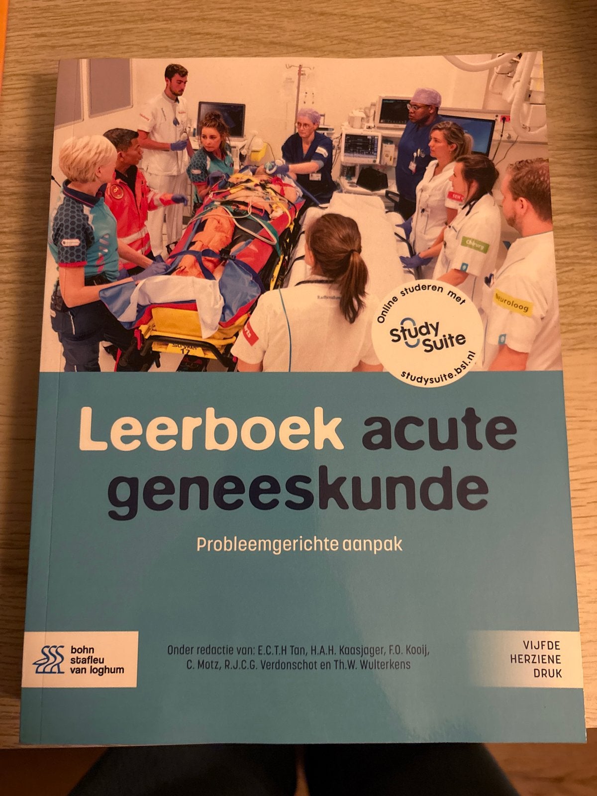 Leerboek acute geneeskunde - Vijfde herziene druk, Boeken, Ophalen of Verzenden, Beta, Nieuw, WO