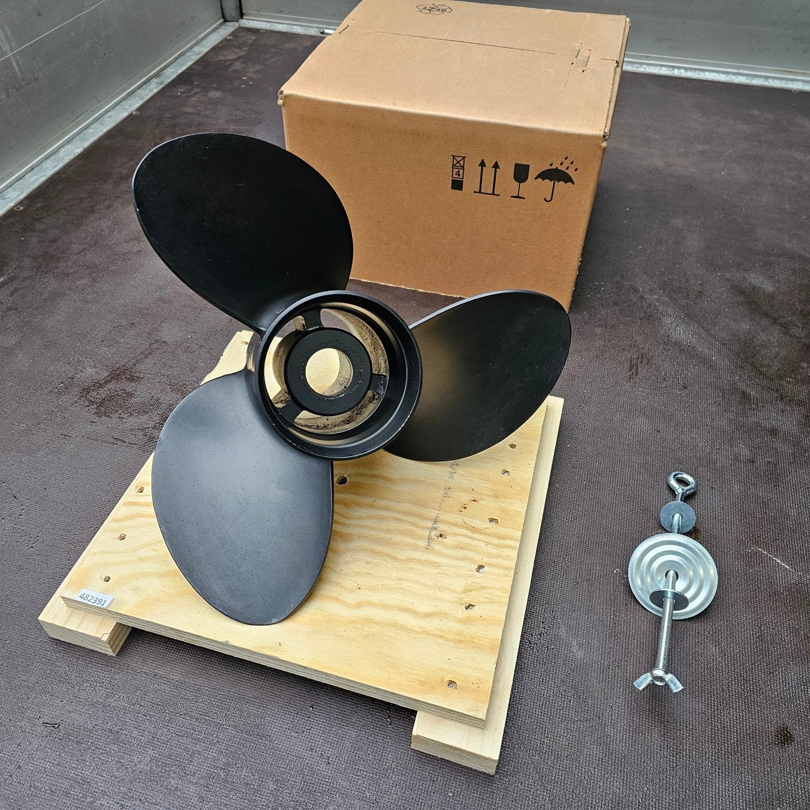Propeller 17 Pitch Solas Schroef Mercruiser Yamaha Mercury, Ophalen of Verzenden, Motor en Techniek