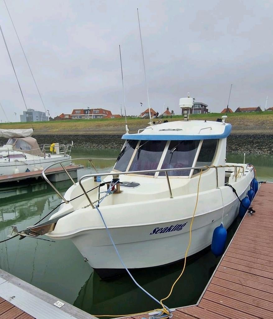 Arvor 25 - Robuuste en betrouwbare vis-/toerboot, Ophalen, Gebruikt